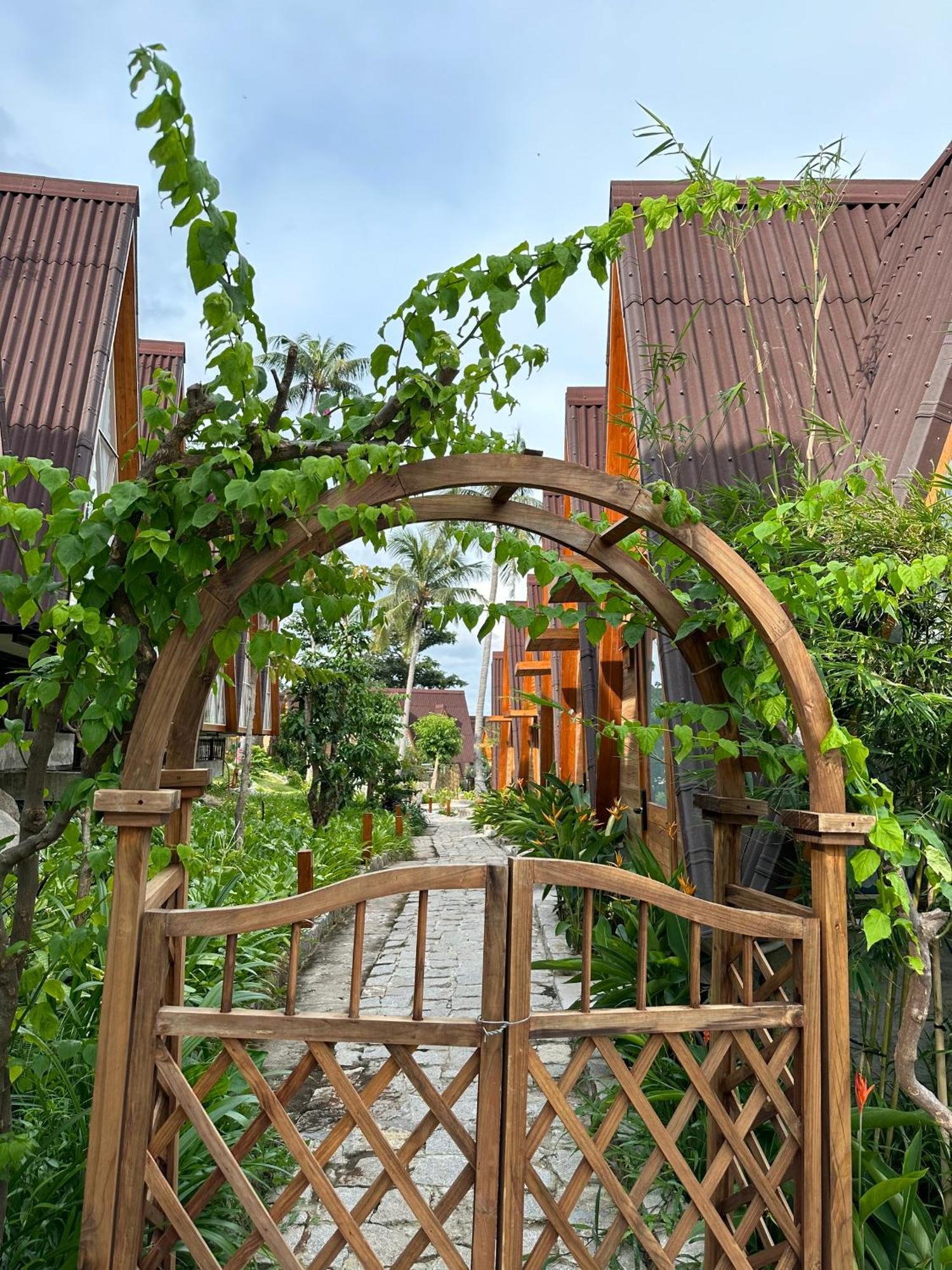 Fly Up Resort Lai Son Exterior photo